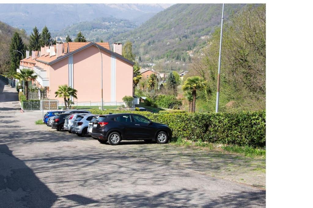 Ca' Gialla 2 - Sul Lago Di Lugano, Terrazza E Parcheggio - Cadegliano Viconago Zewnętrze zdjęcie